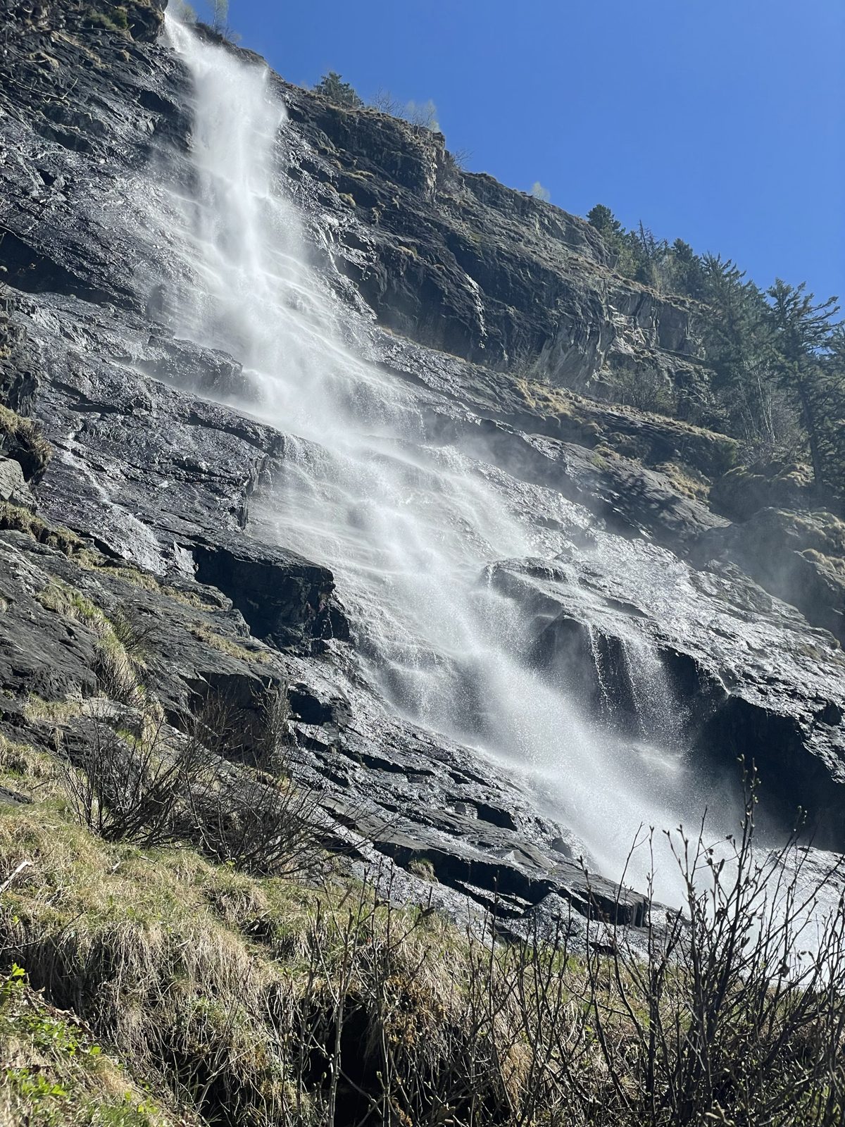 The Cascade de la Fare waterfall above Vaujany